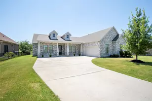 1305 Carnoustie Dr, Ennis, TX 75119 - Photo 29