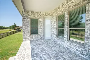 1305 Carnoustie Dr, Ennis, TX 75119 - Photo 27
