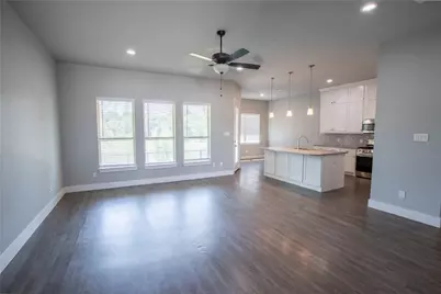 1305 Carnoustie Drive, Ennis, TX 75119 - Photo 9