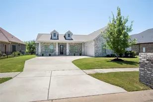 1305 Carnoustie Dr, Ennis, TX 75119 - Photo 3
