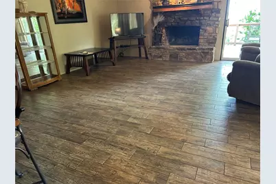 2546 Rockcliff Court, Granbury, TX 76048 - Photo 25