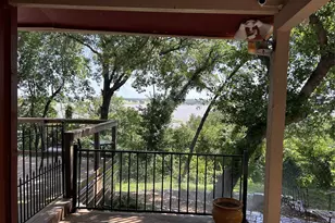 2546 Rockcliff Ct, Granbury, TX 76048 - Photo 1