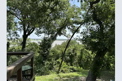 2546 Rockcliff Court, Granbury, TX 76048 - Photo 5