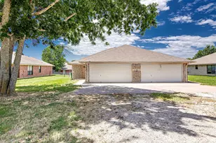 210 Joshua Blvd, Joshua, TX 76058 - Photo 1
