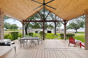 305 Rock And Roll Ln, Mabank, TX 75156 - Photo 25
