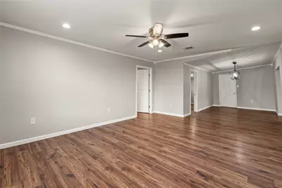 1305 S Robinson Drive, Robinson, TX 76706 - Photo 11