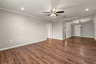 1305 S Robinson Dr, Robinson, TX 76706 - Photo 11