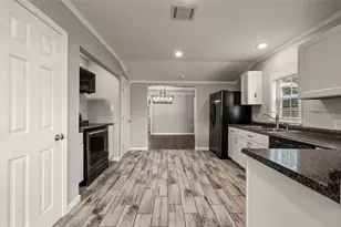 1305 S Robinson Dr, Robinson, TX 76706 - Photo 5