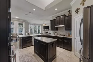 2955 Geneva Dr, Grand Prairie, TX 75054 - Photo 7
