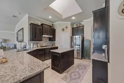 2955 Geneva Drive, Grand Prairie, TX 75054 - Photo 3