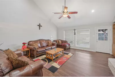 2213 Deep Valley Drive, McKinney, TX 75071 - Photo 9