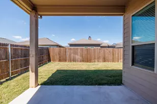 336 Emerald Creek Dr, Fort Worth, TX 76131 - Photo 29