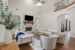 1020 Holy Grail Dr, Lewisville, TX 75056 - Photo 13
