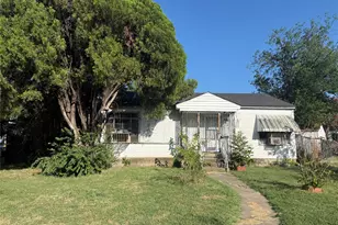 426 Krueger St, Dallas, TX 75224 - Photo 1