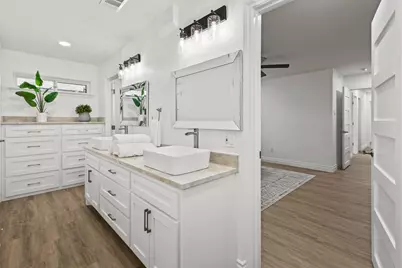 4105 Candlenut Lane, Dallas, TX 75244 - Photo 15