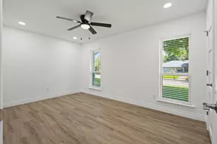 4105 Candlenut Ln, Dallas, TX 75244 - Photo 17