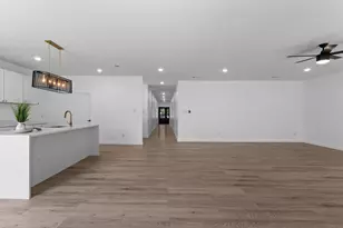 4406 S Ottawa Rd, Dallas, TX 75212 - Photo 9
