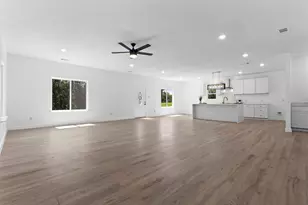 4406 S Ottawa Rd, Dallas, TX 75212 - Photo 5