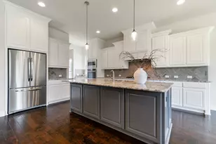 832 Dusty Trl, Little Elm, TX 76227 - Photo 9
