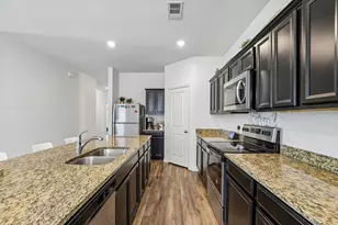 5300 Shady Springs Trail, Fort Worth, TX 76179 - Photo 11