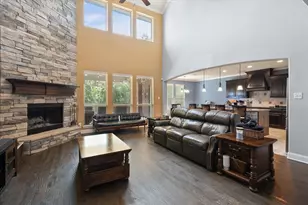 1308 Lacey Oak Dr, Mansfield, TX 76063 - Photo 5