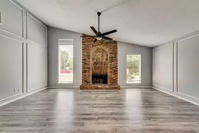 2814 Meadow Park Drive, Garland, TX 75040 - Photo 3