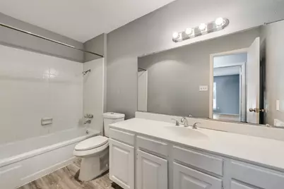 2814 Meadow Park Drive, Garland, TX 75040 - Photo 13