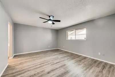 2814 Meadow Park Drive, Garland, TX 75040 - Photo 15
