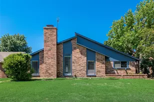 2814 Meadow Park Dr, Garland, TX 75040 - Photo 1