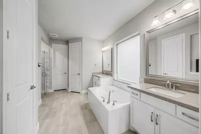 5200 Bradford Green Trail, Flower Mound, TX 75028 - Photo 13