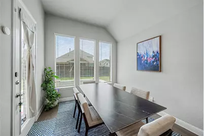 5200 Bradford Green Trail, Flower Mound, TX 75028 - Photo 9
