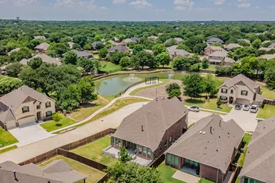 5200 Bradford Green Trail, Flower Mound, TX 75028 - Photo 37