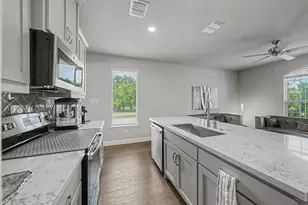 5200 Bradford Green Trail, Flower Mound, TX 75028 - Photo 17