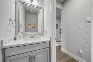 5200 Bradford Green Trail, Flower Mound, TX 75028 - Photo 29