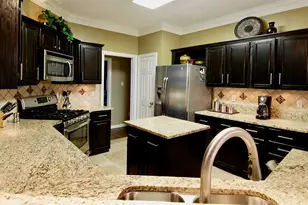 1685 Shannon Dr, Lewisville, TX 75077 - Photo 7