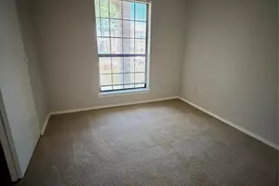 4122 Cochise Dr, Balch Springs, TX 75180 - Photo 7