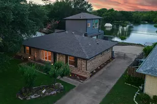 2001 Pebblebrook Trail, Irving, TX 75060 - Photo 3