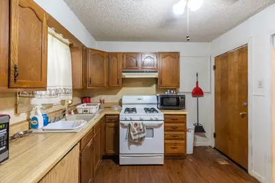 1910 S 21st Street, Abilene, TX 79602 - Photo 11