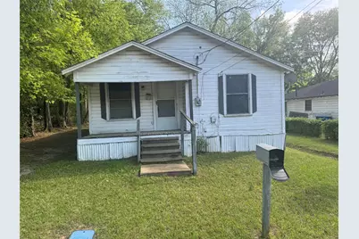 2306 Frank Street, Marshall, TX 75670 - Photo 1