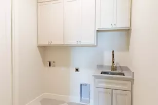 931 Fawn Dr, McGregor, TX 76657 - Photo 5