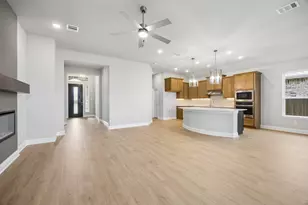 10300 Tapioca St, Fort Worth, TX 76036 - Photo 9