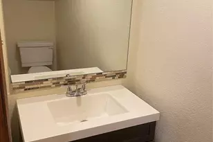221 Cambridge Dr, Saginaw, TX 76179 - Photo 17