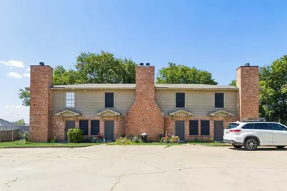 221 Cambridge Drive, Saginaw, TX 76179 - Photo 1