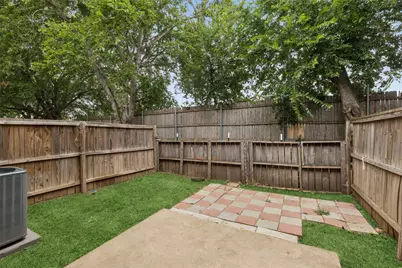 221 Cambridge Drive, Saginaw, TX 76179 - Photo 29