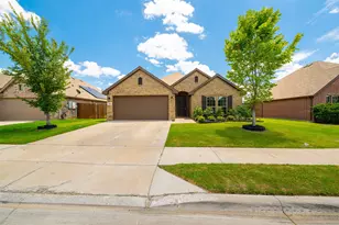 105 Cheryl Dr, Keene, TX 76059 - Photo 5