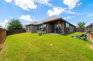 105 Cheryl Dr, Keene, TX 76059 - Photo 33