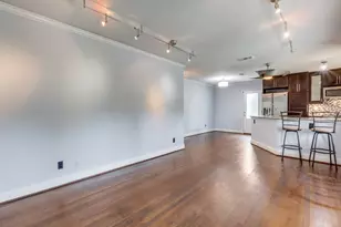 9520 Ash Creek Dr, Dallas, TX 75228 - Photo 11