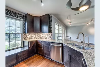 9520 Ash Creek Drive, Dallas, TX 75228 - Photo 15