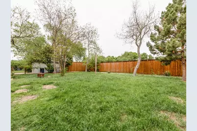 9520 Ash Creek Drive, Dallas, TX 75228 - Photo 21