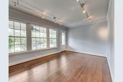 9520 Ash Creek Drive, Dallas, TX 75228 - Photo 5